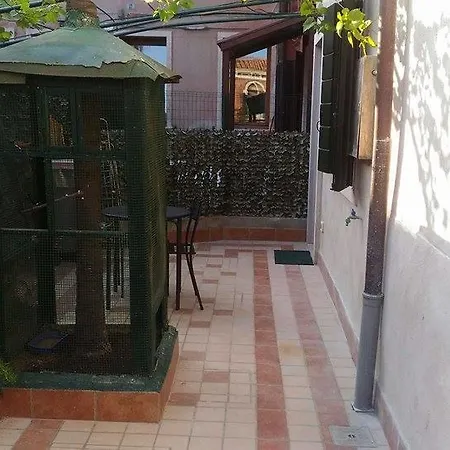 Central House Nyaraló Murano